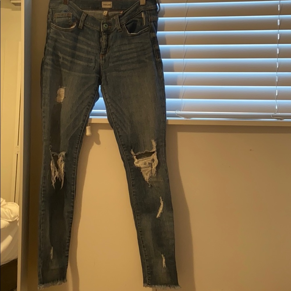 Sneak Peak Denim Jeans